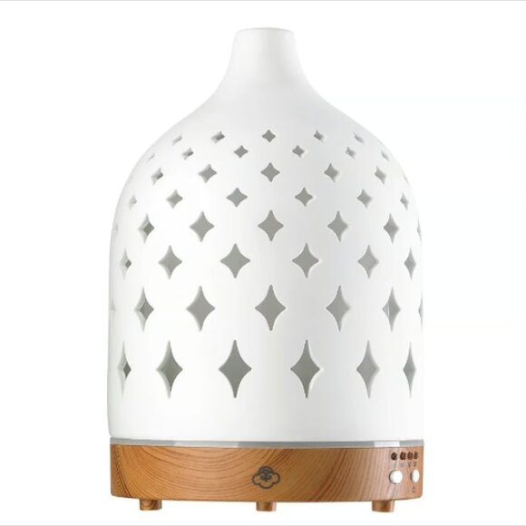 Serene House Supernova White 125 Ceramic Ultrasonic Aroma Diffuser w/ Wood Base - Picture 6 of 13